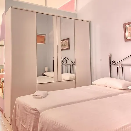 Aurinko 6 Acogedor En 公寓 丰希罗拉