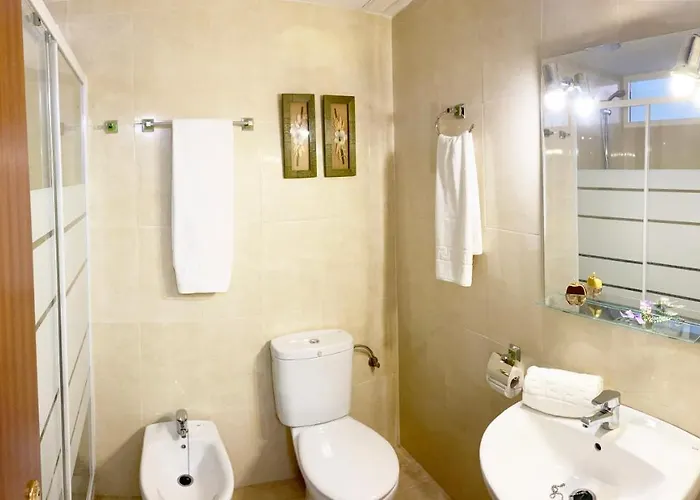 Aurinko 6 Acogedor En 公寓 丰希罗拉