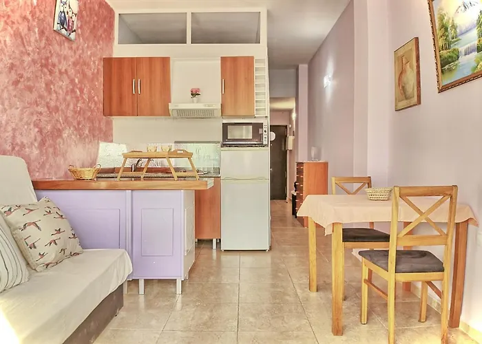 Апартаменты Aurinko 6 Acogedor En Фуэнхирола